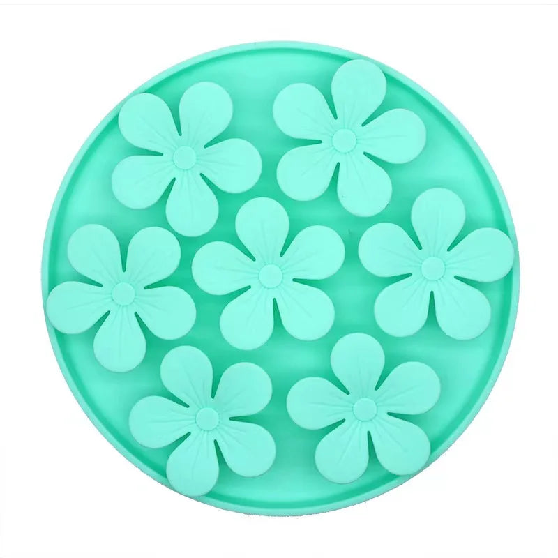 🐾 Slow Feed Silicone Mat for Dogs & Cats – Suction Cup Slow Feeder & Treat Dispenser 🍽️