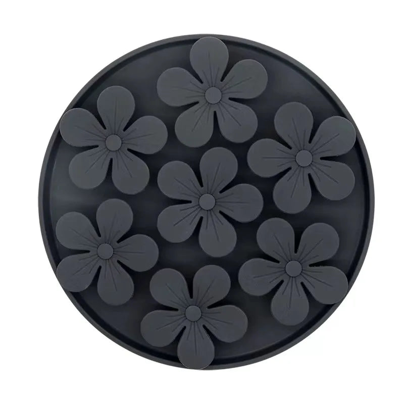 🐾 Slow Feed Silicone Mat for Dogs & Cats – Suction Cup Slow Feeder & Treat Dispenser 🍽️