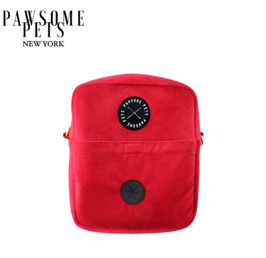 Chic Dog Walking Crossbody Bag – Treat Pocket & Hidden Dispenser