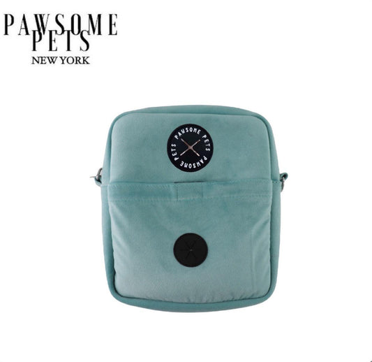 Chic Dog Walking Crossbody Bag – Treat Pocket & Hidden Dispenser