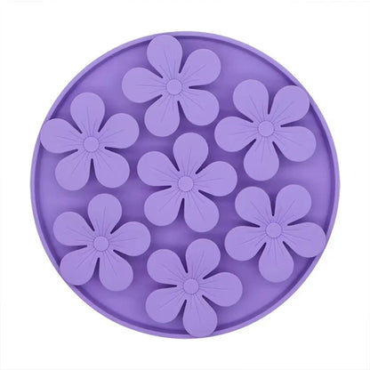 🐾 Slow Feed Silicone Mat for Dogs & Cats – Suction Cup Slow Feeder & Treat Dispenser 🍽️